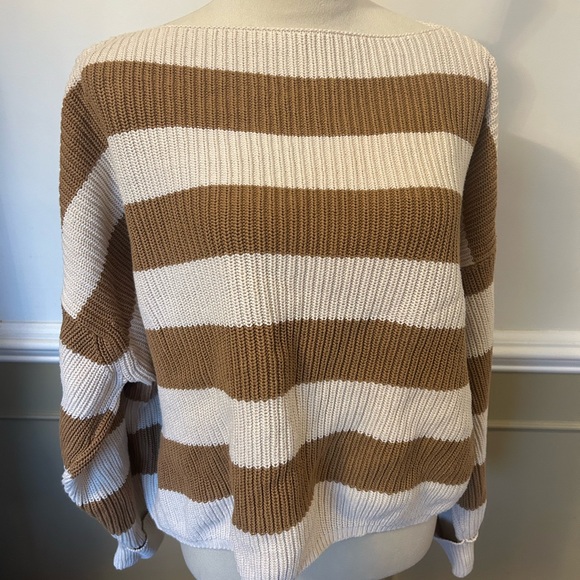 French Connection Tan and Cream Knit Sweater - Size M - Picture 1 of 4